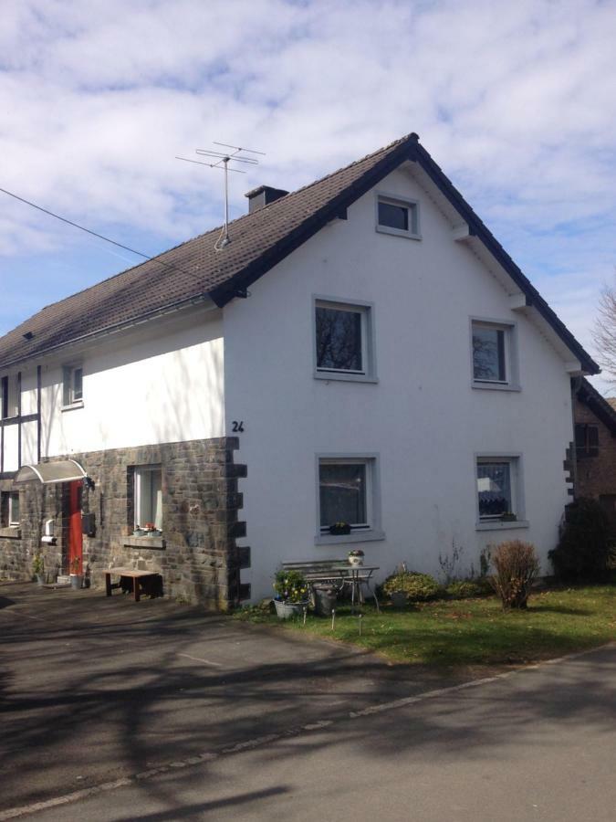 Ferienwohnung Florian Montjoie Extérieur photo